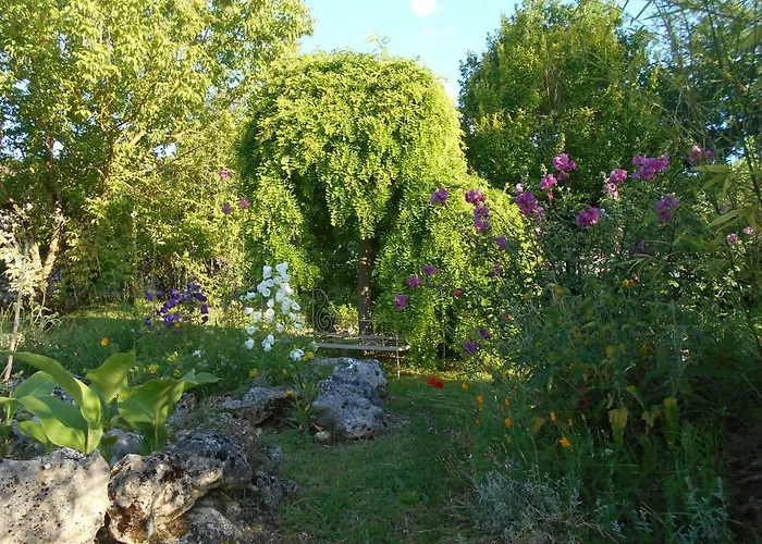 Bastida De Beata 3* Noailles