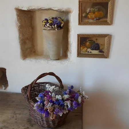 Bed & Breakfast Bastida De Beata